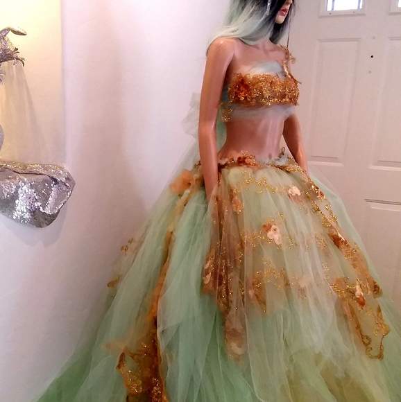 BREEA Mint & Gold Boho Beach Wedding Ballgown Set - Picture 11 of 14